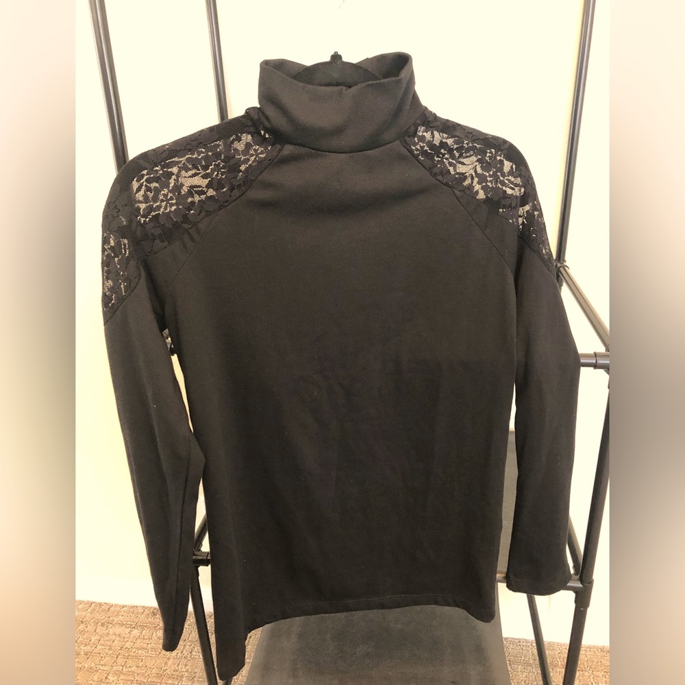 Milan Kiss Black Turtleneck